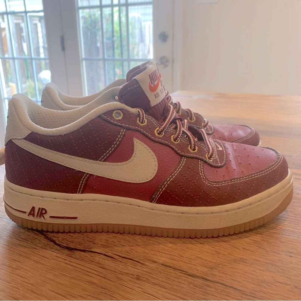 Nike Air Force 1 Burgundy